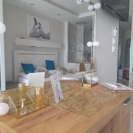 Apartamento Golden Paradise 007 Helio 25