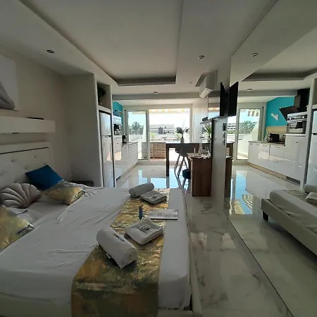 Golden Paradise 007 Helio 25 Apartamento